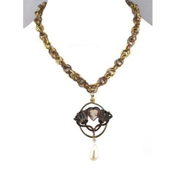 SUGAR GAY ISBER JEWELRY NECKLACE Cameo Heart Gorgeous - Picture 8 of 8